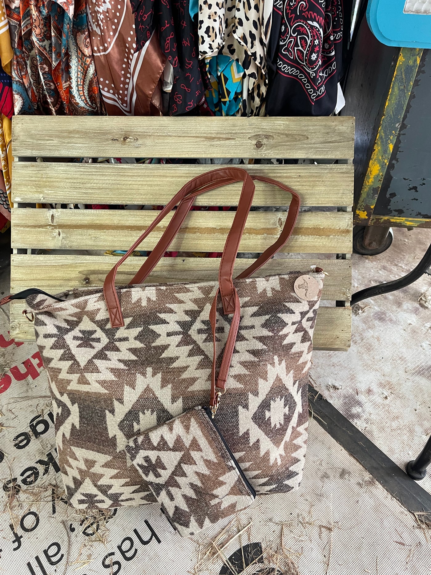 AZTEC BAG WITH SMALL BAG