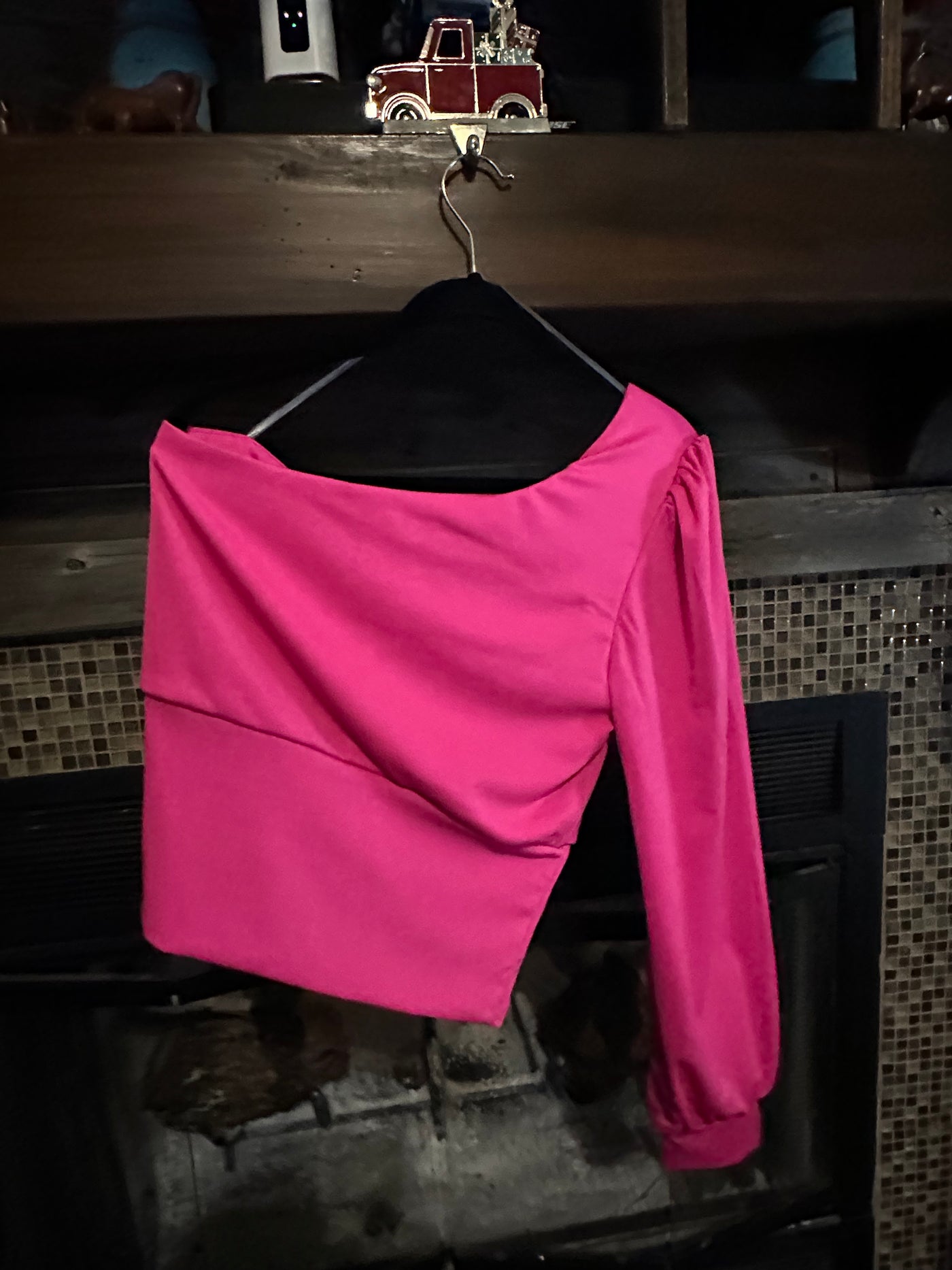 Longsleeve one sleeve Blouse