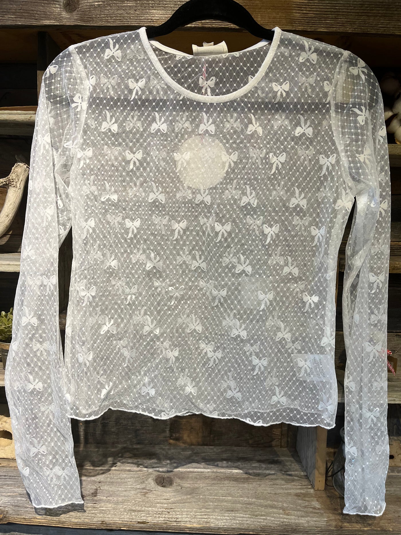 WHITE MESH LONG SLEEVE BOW SHIRT