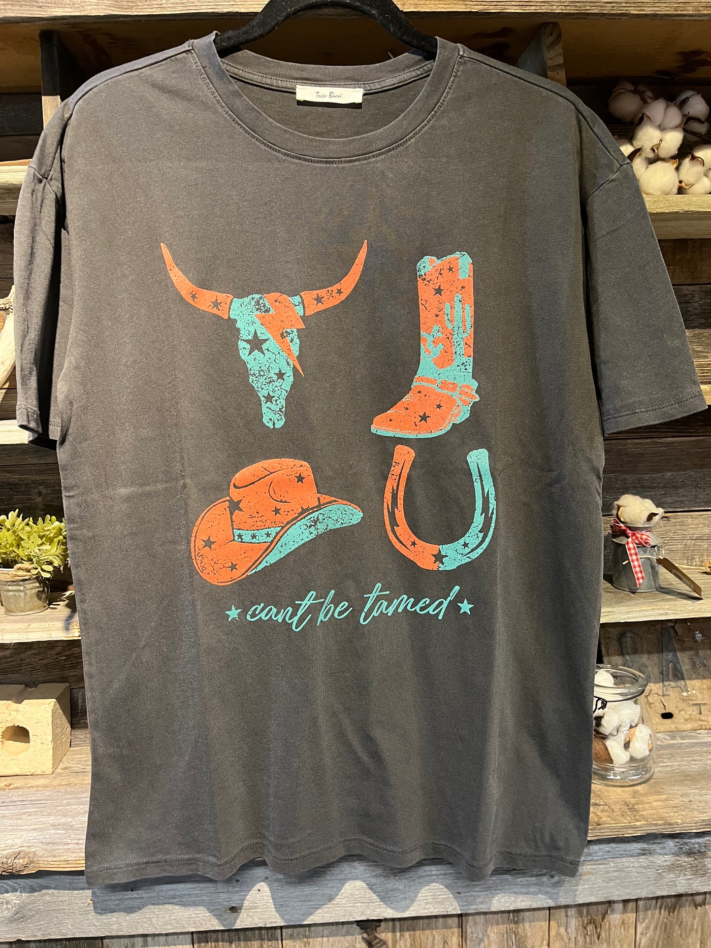 BULLHEAD & COWBOY BOOT CAN'T BE TAMED TEE
