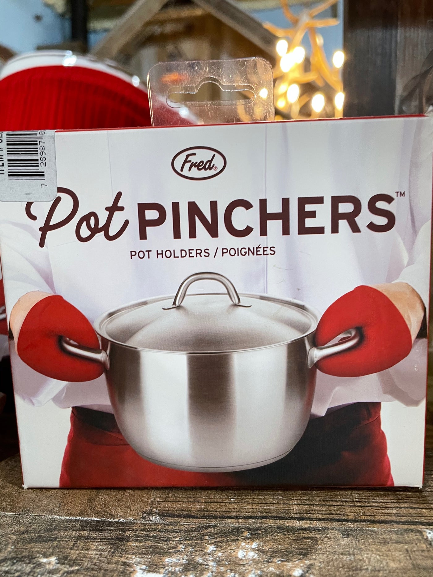 Red Pot Pinchers