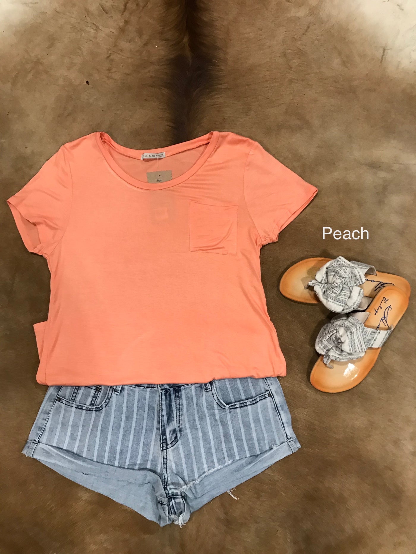AB Basic U-Neck T-Shirt with Pocket*