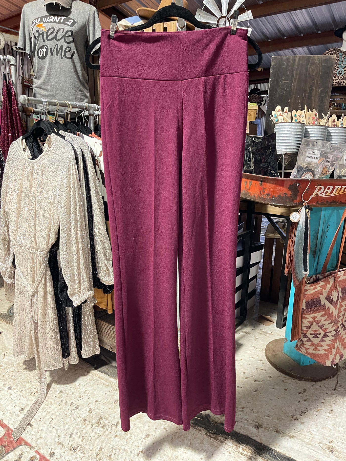 Dress slacks without pockets