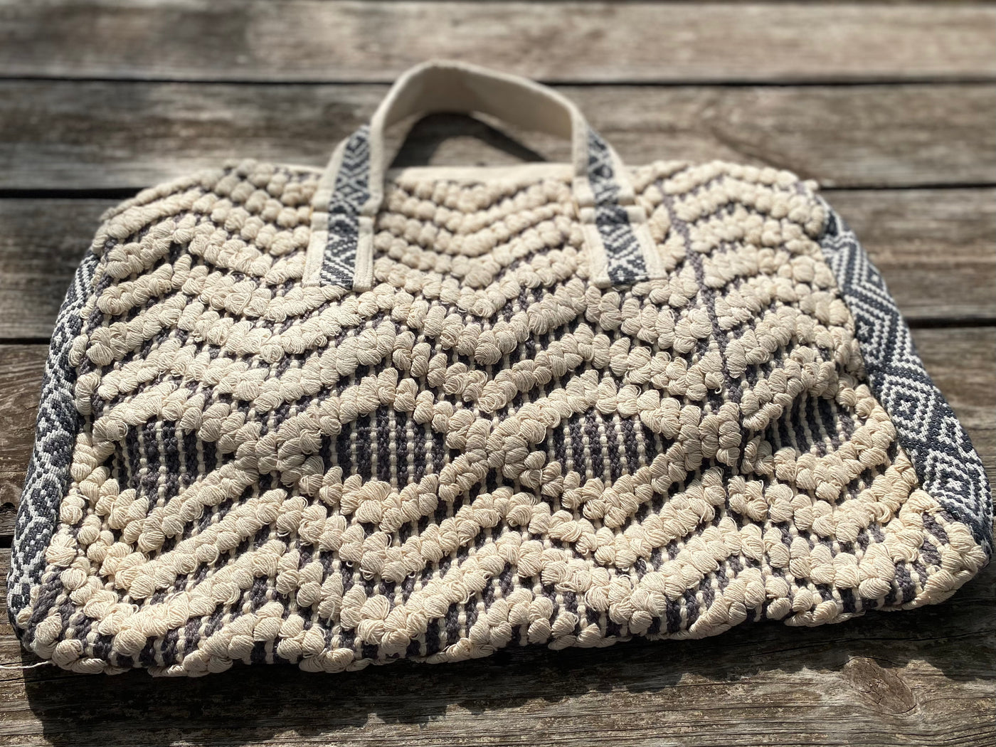 woven grey & cream aztec duffle