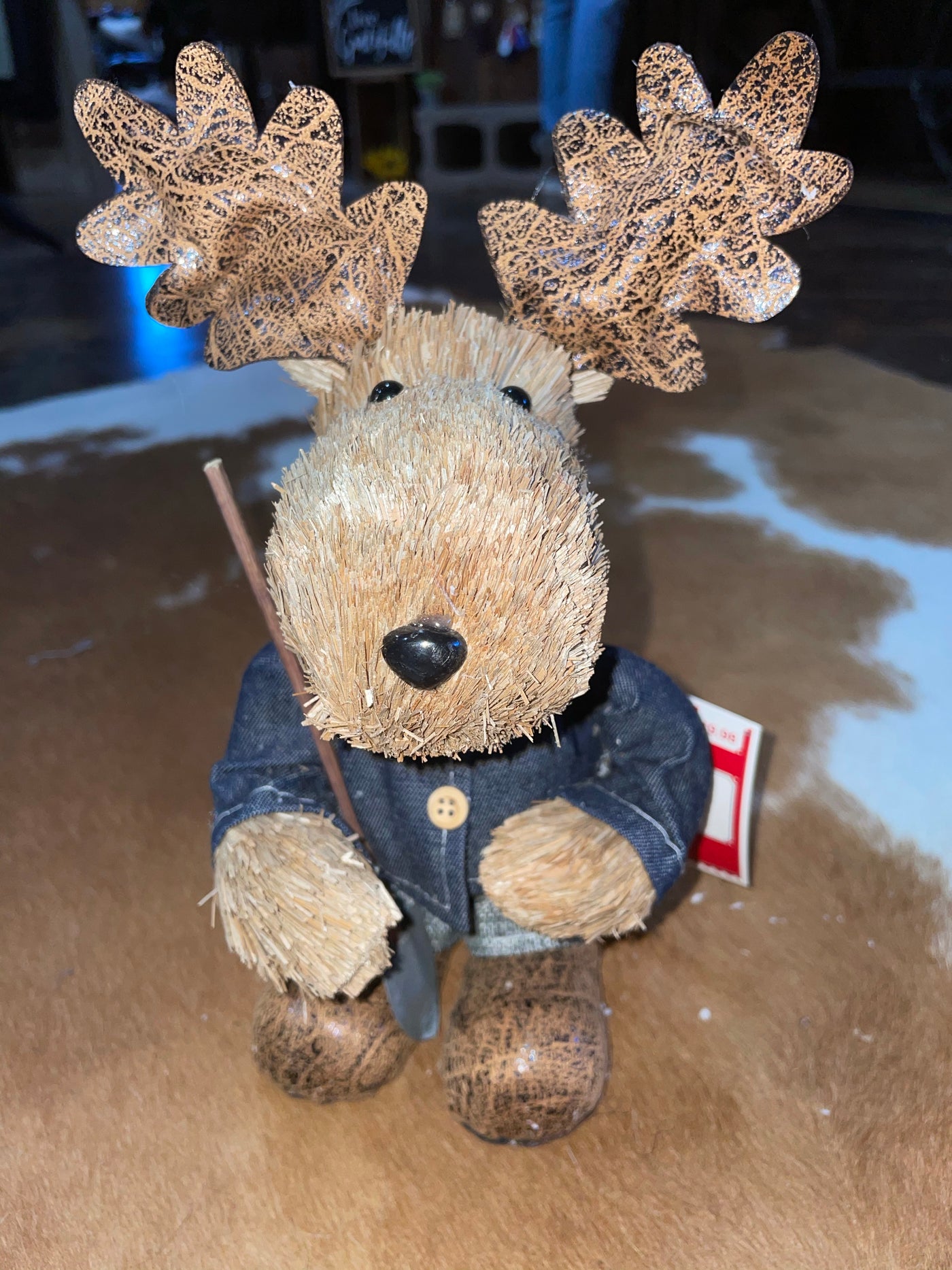 Moose w/ Shovel