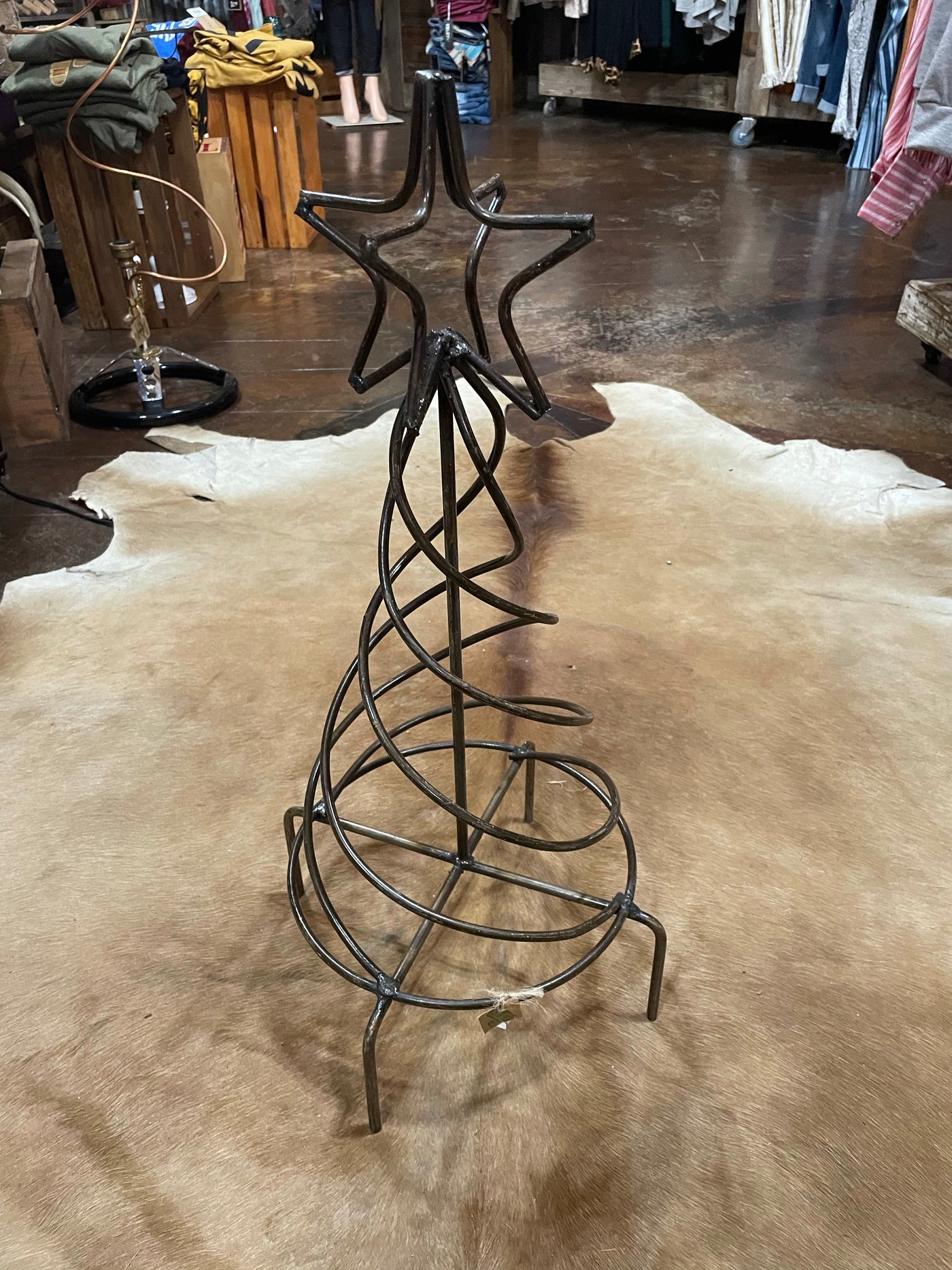 Small Metal Tree with Star