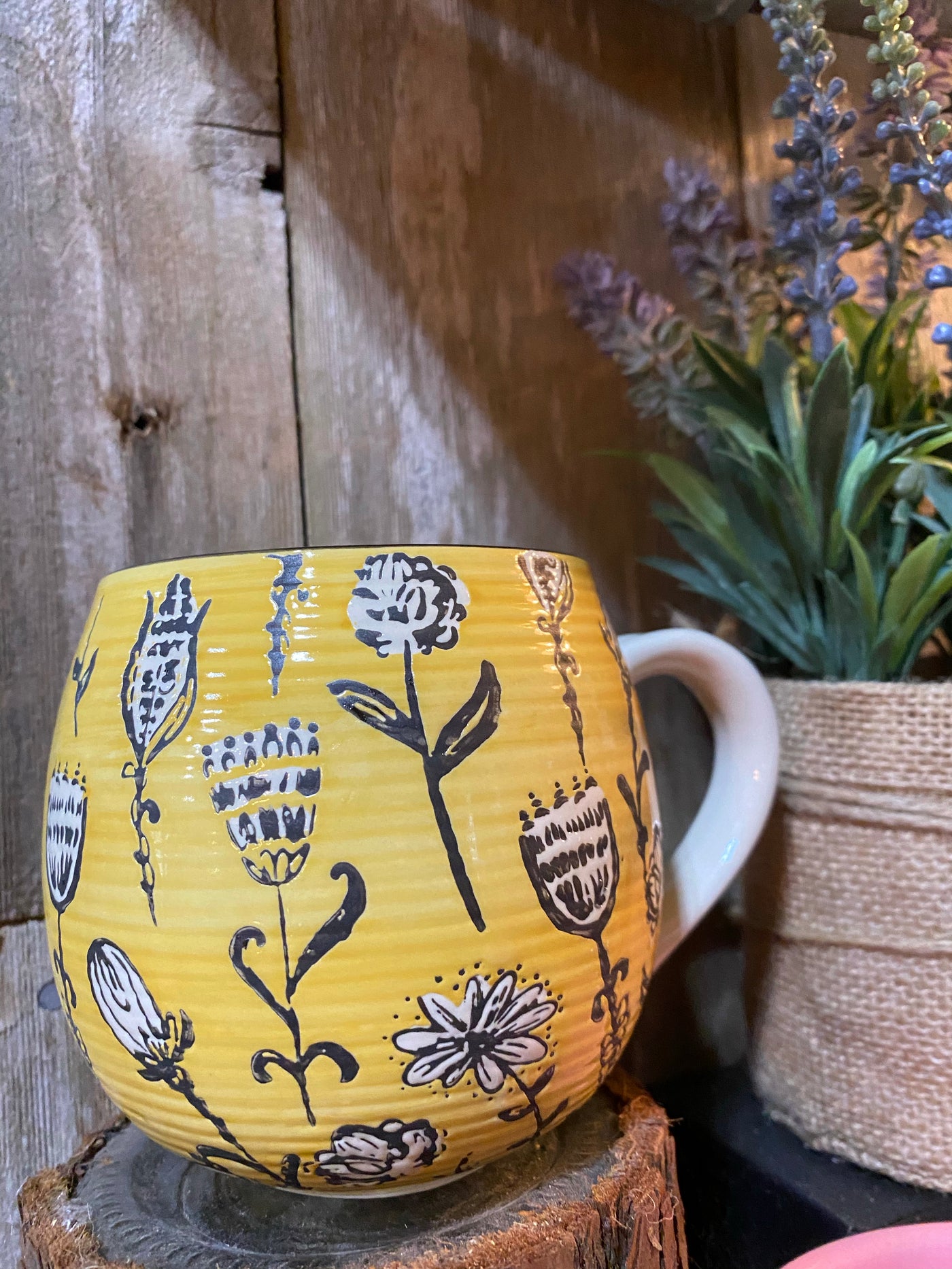 Yellow Fiona Flower Mug *