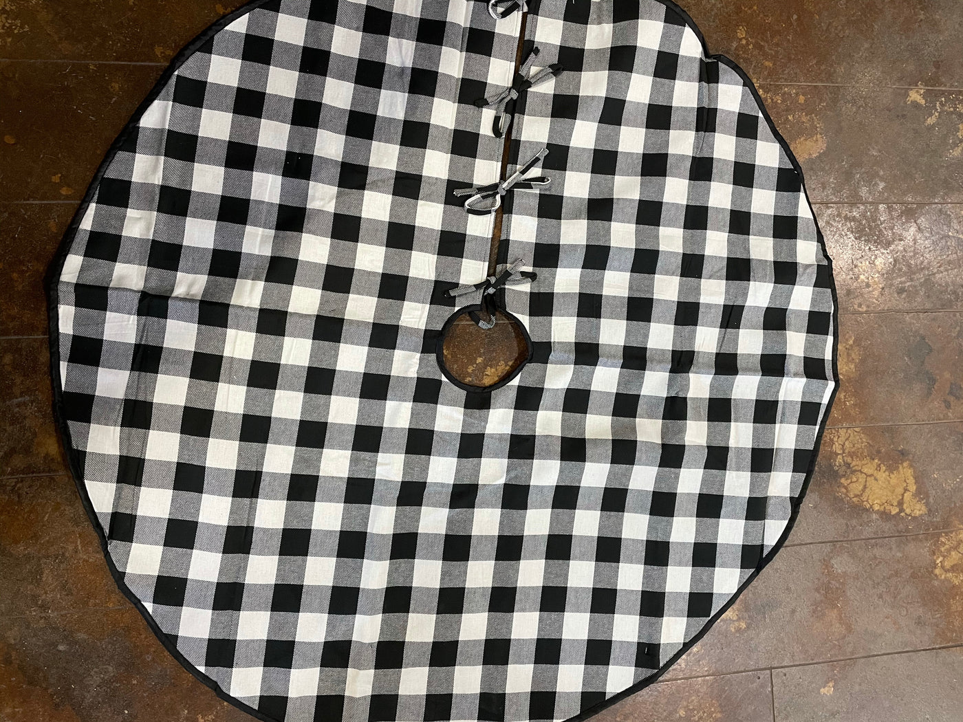 Plaid Christmas Tree Skirt